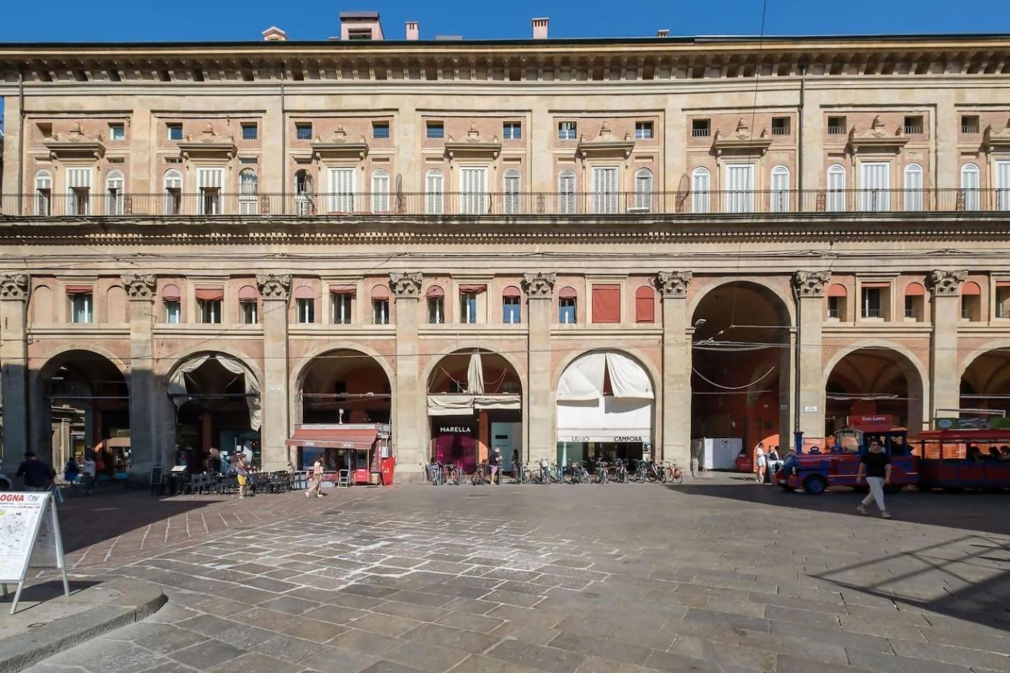 Residenza Bellavista Design E Vista Mozzafiato Lägenhet Bologna Exteriör bild